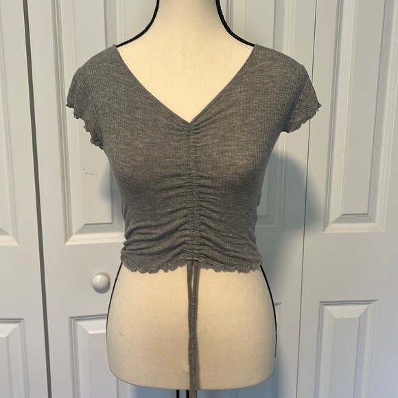 Antistar grey ruched cropped tank top size XS worn twice - Picture 2 of 5